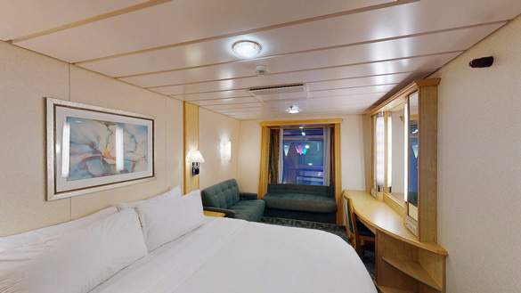 RCI Freedom of the Seas Promenade View Interior CP.jpeg